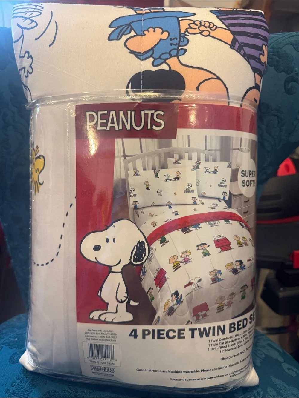 Peanuts Twin Comforter Set - White with Red, Blue, Yellow, Green, Black